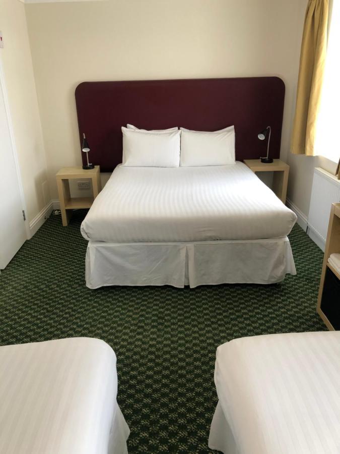 Granby Hotel เกรฟเซ็นด์ ภายนอก รูปภาพ