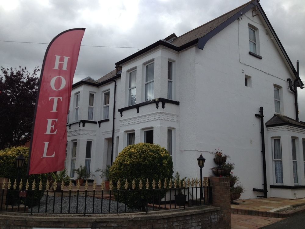 Granby Hotel เกรฟเซ็นด์ ภายนอก รูปภาพ
